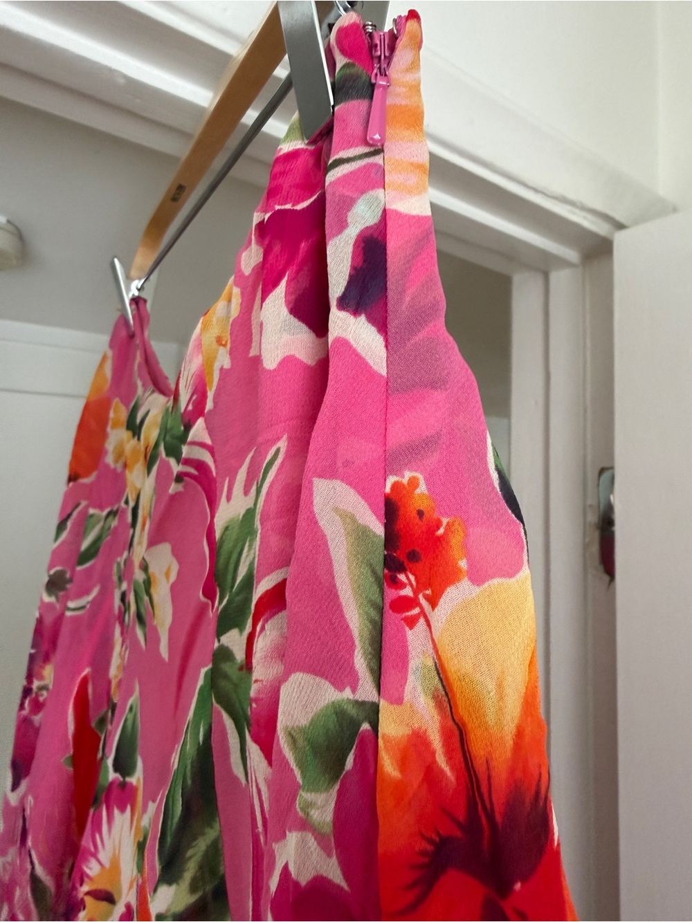 Lauren Ralph Lauren Hot Pink Floral Asymmetrical Handkerchief Skirt - Picture 3 of 5